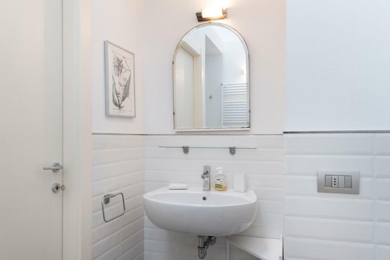 Luxury Apartments Fioravanti Milano Eksteriør bilde